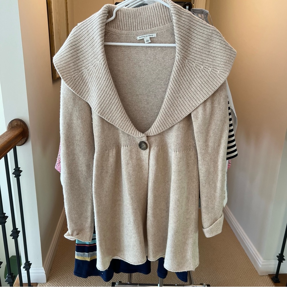 Banana Republic cardigan sweater